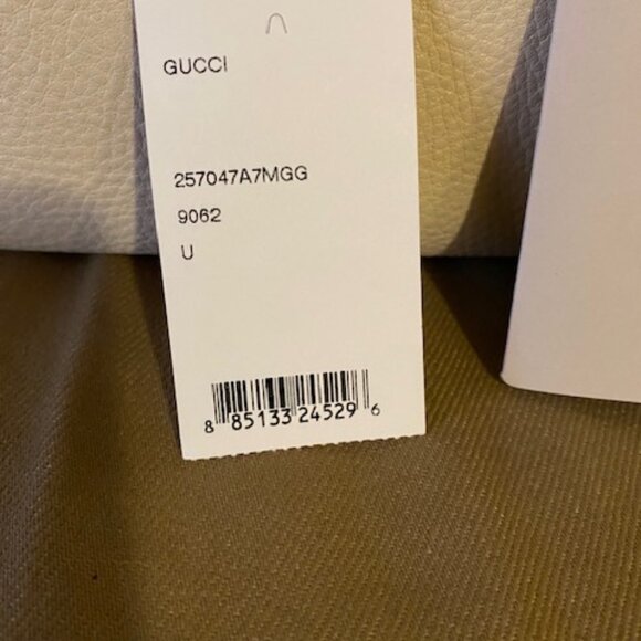 NWT, Rare Gucci White Calfskin Leather  Medium Madison Hobo Bag - Picture 6 of 12